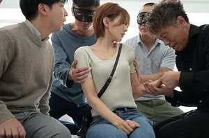 Người chồng thổ lộ nỗi lòng với bà xã về sở thích “anh muốn nhìn em bị trả bài tập thể”