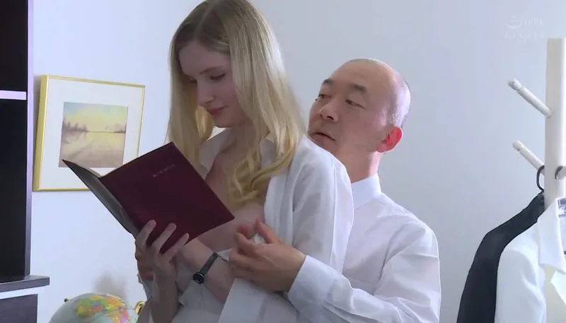 Cô vợ chấp nhận làm người yêu cho đối tác của Ông chồng để trả nợ