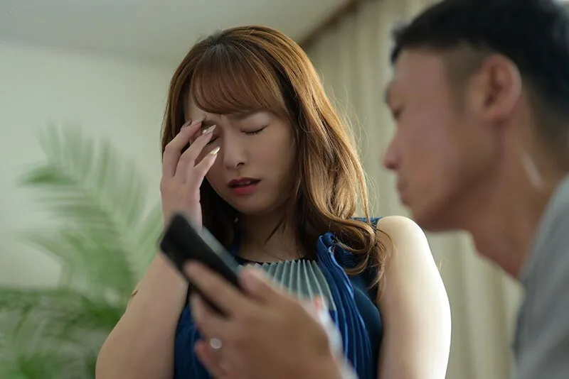 Vợ yêu sốc khi người chồng tâm sự về ước muốn nhìn vợ yêu bị người khác địt